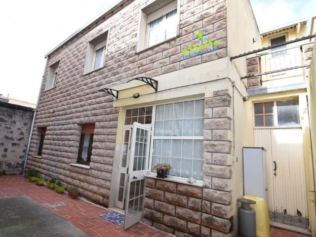 Casa indipendente in vendita a Macomer via campania 8