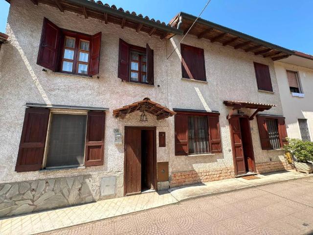 Casa indipendente in vendita a Magherno PV