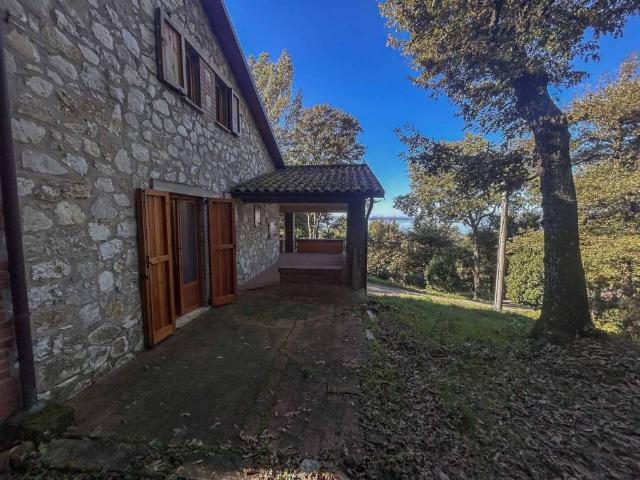 Villa in vendita a Magione PG