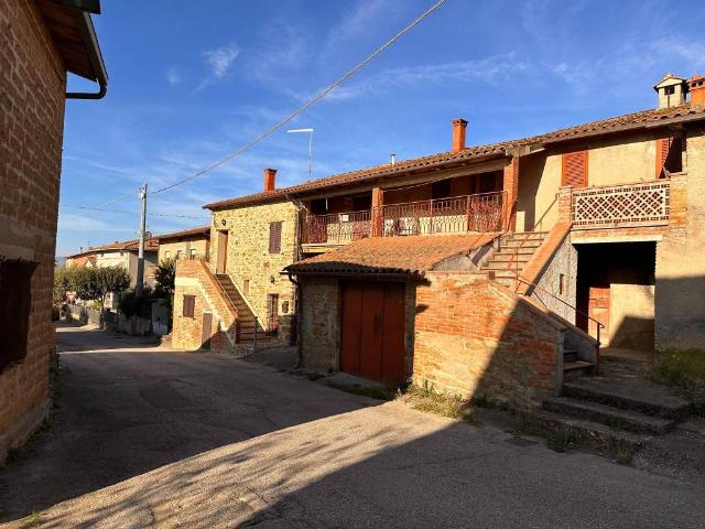 Casa indipendente in vendita a Magione PG