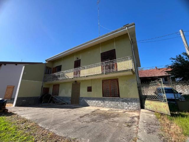 Casa indipendente in vendita a Magliano Alpi CN