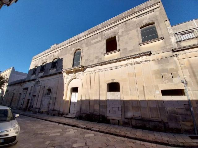 Casa indipendente in vendita a Maglie LE