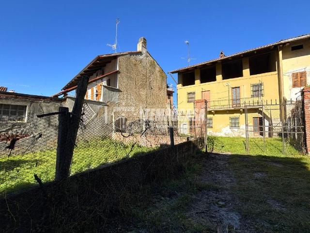Casa indipendente in vendita a Maglione