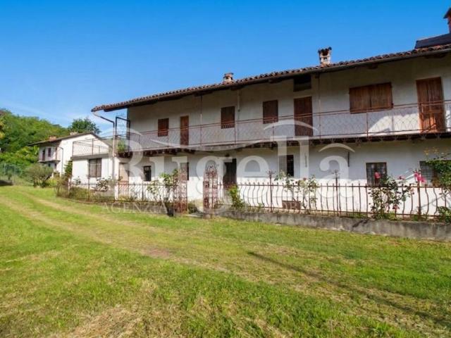 Casa indipendente in vendita a Magnano