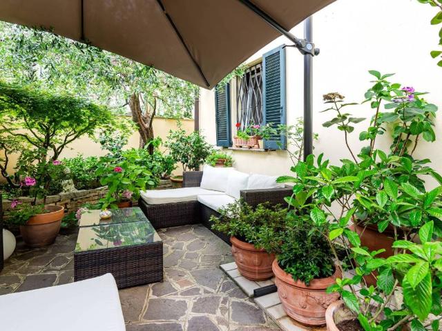 Casa indipendente in vendita a Malgrate LC