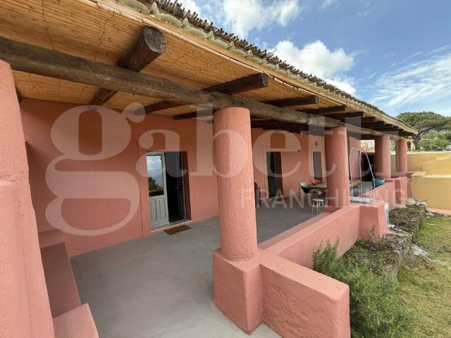 Casa indipendente in vendita a Malfa ME