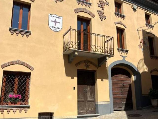Casa indipendente in vendita a Mango via Roma