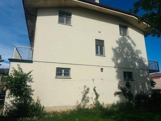 Casa indipendente in vendita a Mantova MN