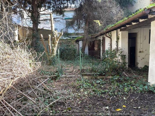 Casa indipendente in vendita a Mantova MN