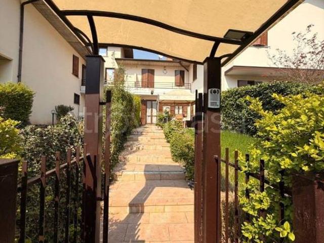 Casa indipendente in vendita a Marcheno via Partigiani d'Italia
