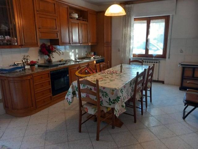 Casa indipendente in vendita a Marciano della Chiana AR