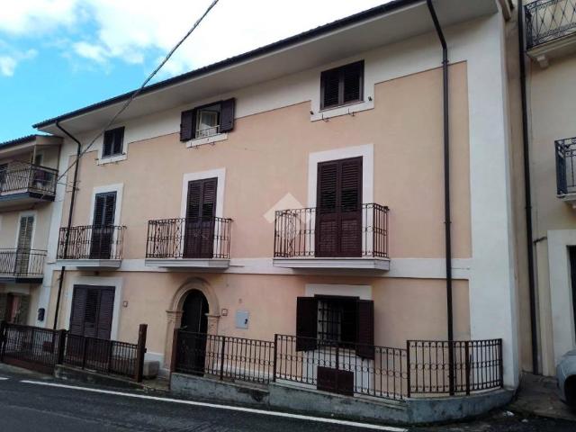 Casa indipendente in vendita a Marano Marchesato CS
