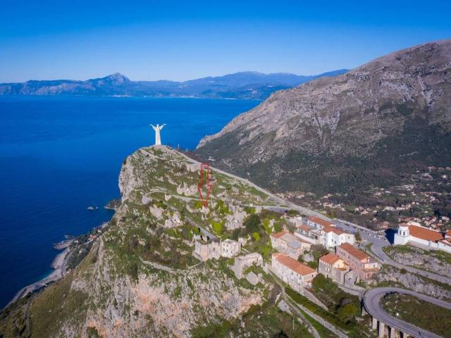 Casa indipendente in vendita a Maratea PZ