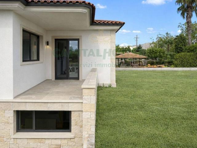 Casa indipendente in vendita a Marigliano NA
