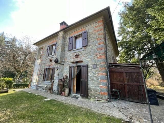 Casa indipendente in vendita a Marliana PT