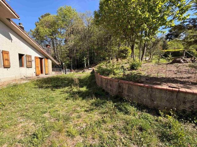 Casa indipendente in vendita a Marliana PT