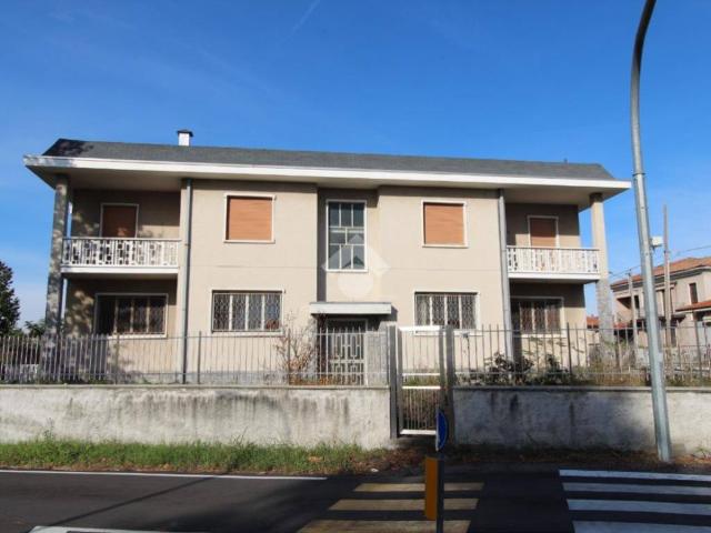 Casa indipendente in vendita a Marnate VA