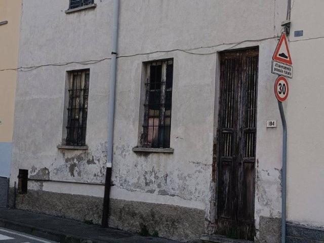 Casa indipendente in vendita a Marnate VA