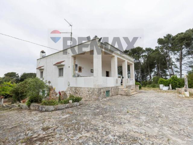 Casa indipendente in vendita a Martina Franca TA