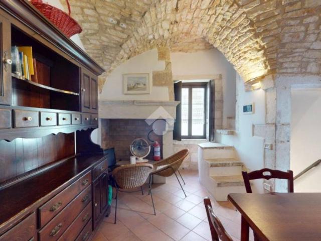 Casa indipendente in vendita a Martina Franca vico Cappelletti, 3