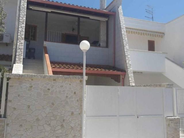 Casa indipendente in vendita a Maruggio TA