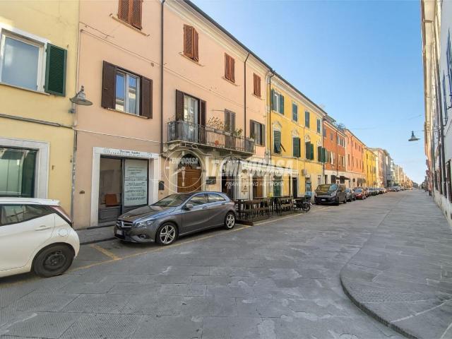Casa indipendente in vendita a Massa