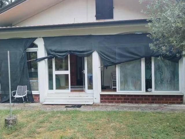 Casa indipendente in vendita a Massa MS