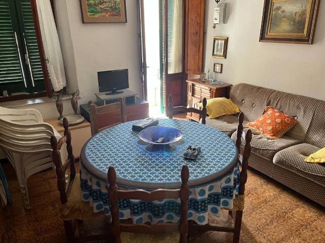 Casa indipendente in vendita a Massa MS