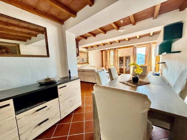 Casa indipendente in vendita a Massa MS