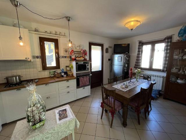 Casa indipendente in vendita a Massa MS