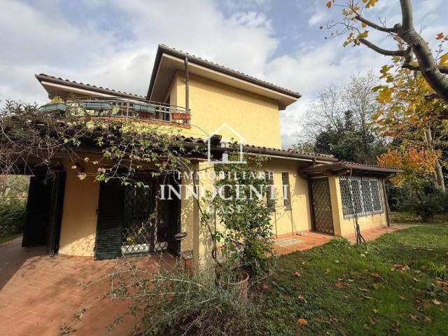 Casa indipendente in vendita a Massa MS