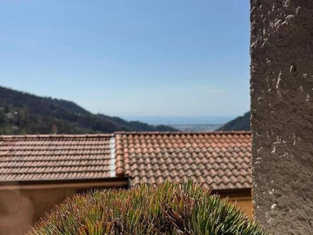 Casa indipendente in vendita a Massa MS