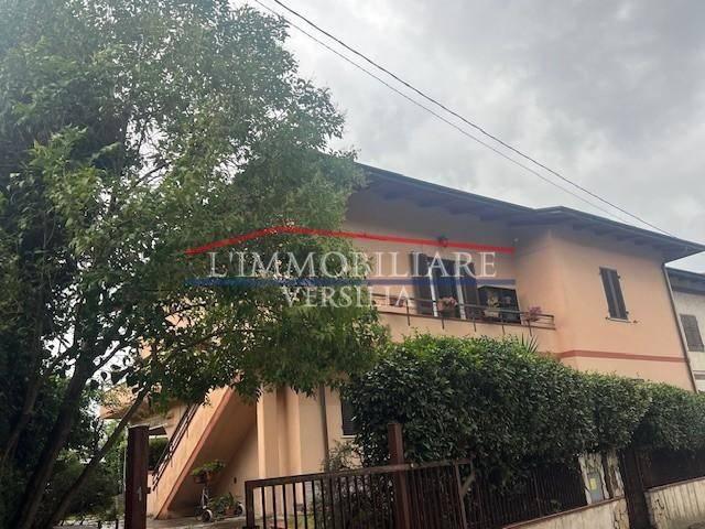 Casa indipendente in vendita a Massa via Celia, 1, Zona Industriale