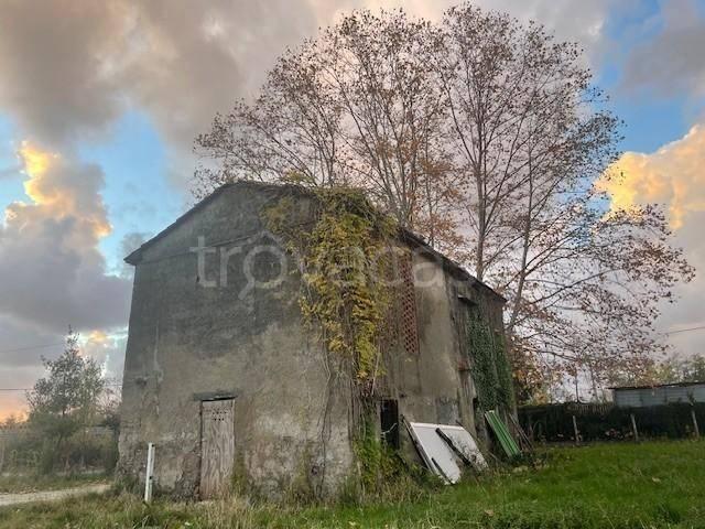 Casa indipendente in vendita a Massa via s. Cristoforo, 129, Cinque Vie
