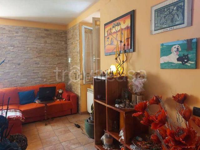 Casa indipendente in vendita a Massa via Tavola, Castagnola