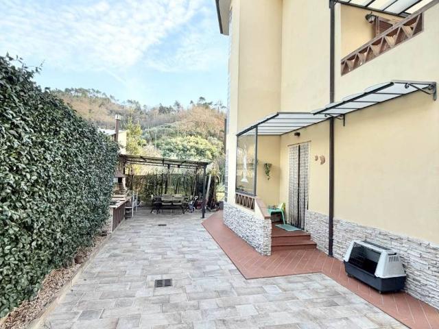 Casa indipendente in vendita a Massarosa LU