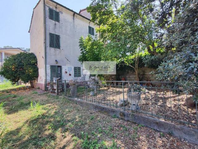 Casa indipendente in vendita a Massarosa LU
