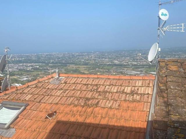 Casa indipendente in vendita a Massarosa LU