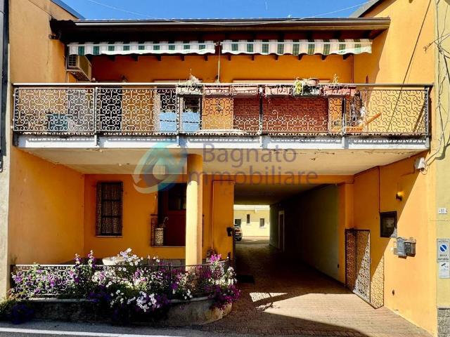 Casa indipendente in vendita a Mezzomerico NO
