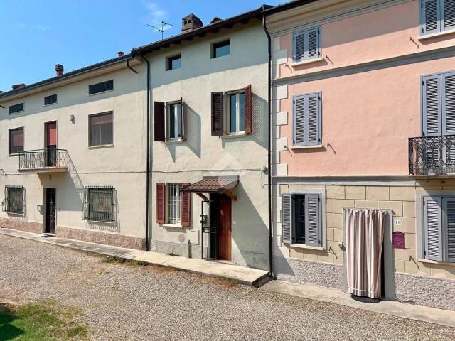 Casa indipendente in vendita a Mezzanino PV