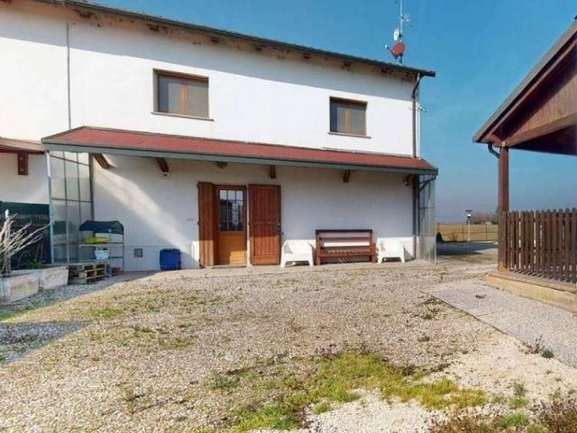 Casa indipendente in vendita a Medicina BO