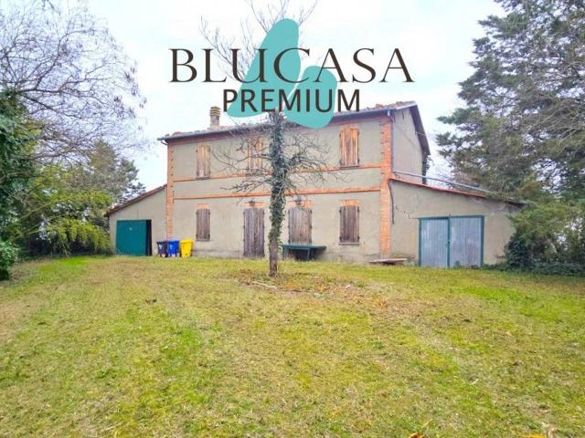 Casa indipendente in vendita a Meldola