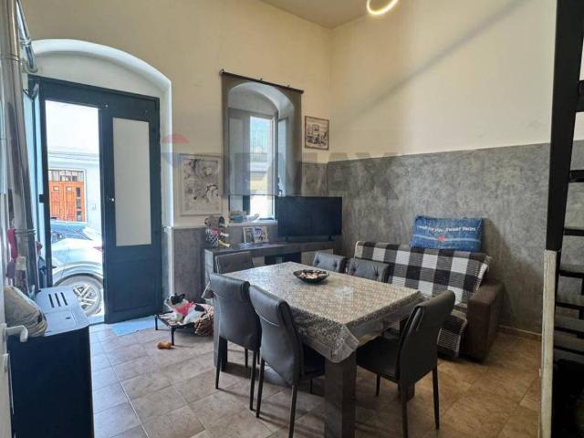 Casa indipendente in vendita a Melilli SR