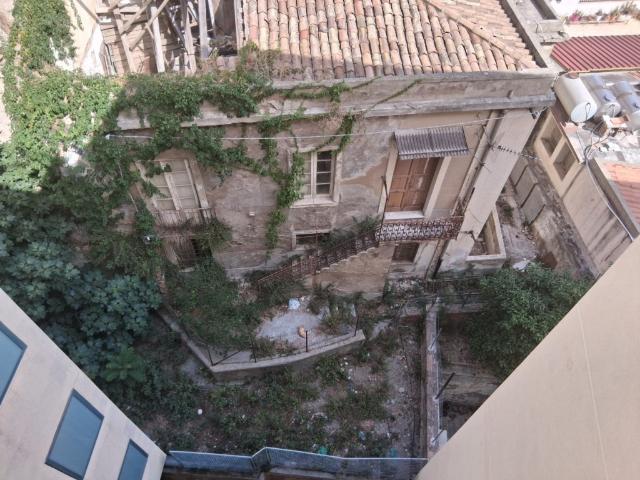Casa indipendente in vendita a Messina via c. Falconieri 17, Centro