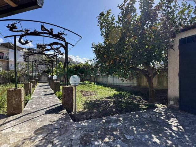 Casa indipendente in vendita a Messina ME