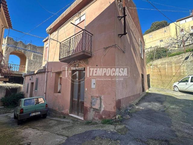Casa indipendente in vendita a Messina ME