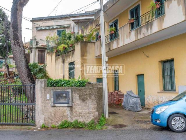 Casa indipendente in vendita a Messina, Santa Margherita Santo Stefano