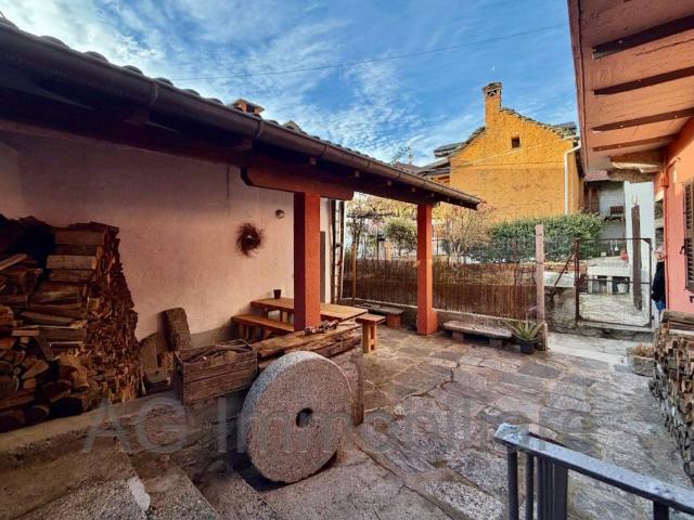 Casa indipendente in vendita a Miazzina VB