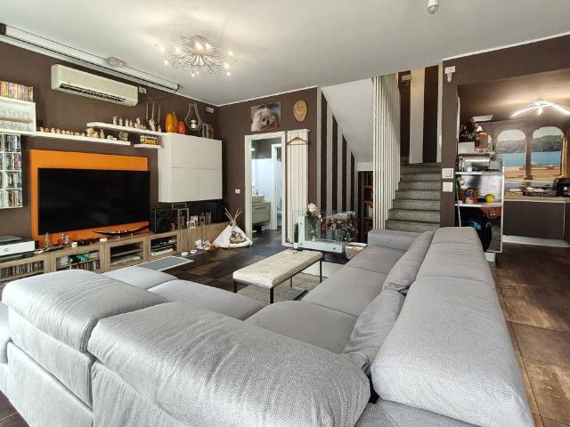 Casa indipendente in vendita a Milano MI