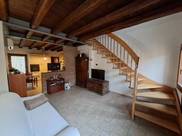 Casa indipendente in vendita a Mira VE